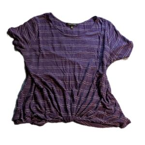 Womens Short Sleeve Top with Twist at Waist